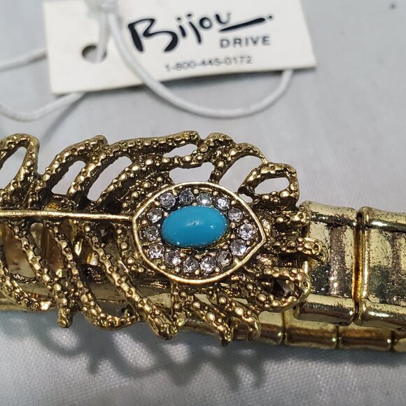 Bijou Vintage Gold Tone Stretch Ring with Feather and Turquoise Accent: - Picture 5 of 6